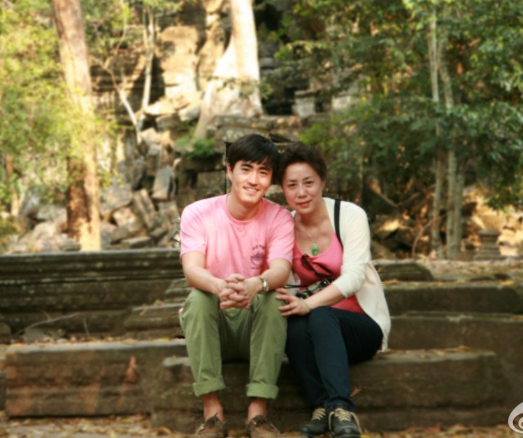 杨玏的个人资料 杨玏与母亲