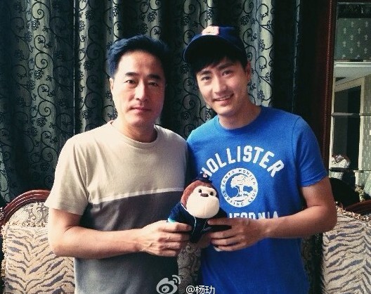 杨玏的个人资料 杨玏与父亲杨立新