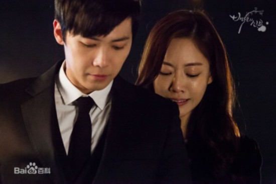 《百年的新娘》罗斗琳扮演者杨真诚个人资料