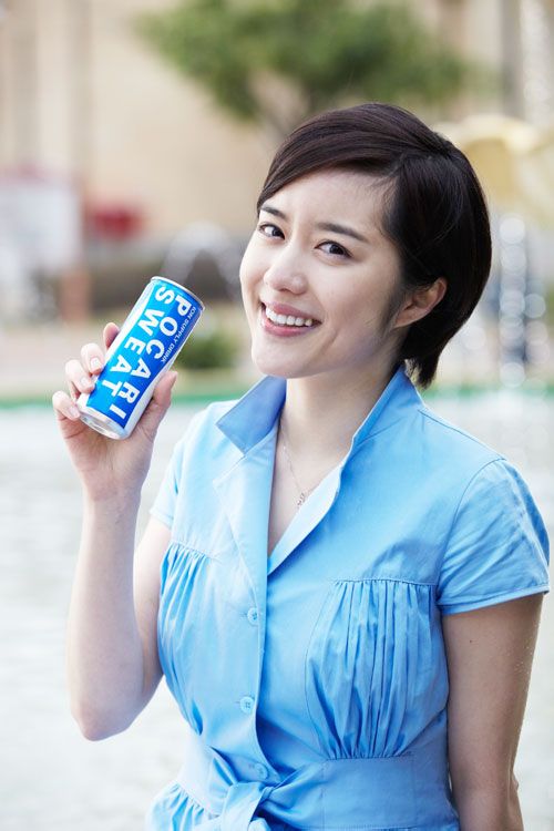 百年的新娘扮演者杨真诚