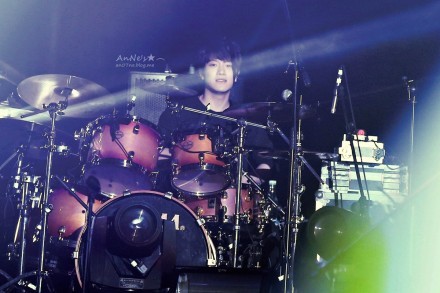 百年的新娘李弘基