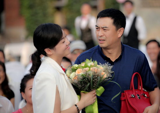 一仆二主剧情介绍