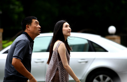 一仆二主分集剧情介绍第11-12集