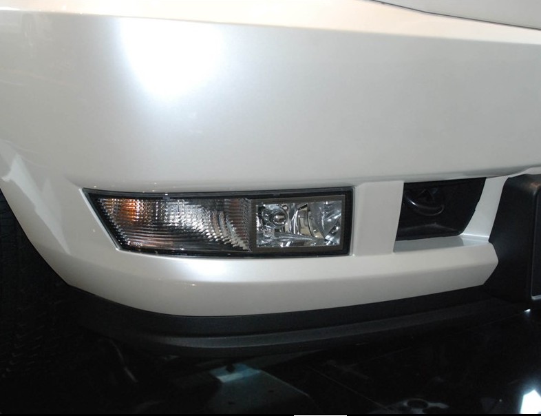 一仆二主张嘉译开的车凯迪拉克2012款高清图片