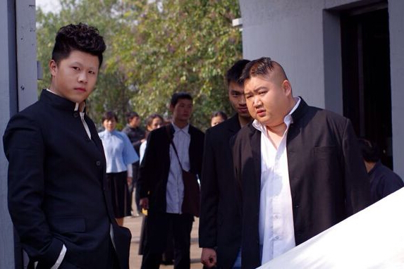 谢文东第13集剧情介绍