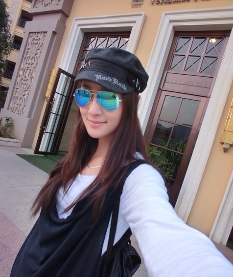 谈判冤家周彩虹是谁演的 谈判冤家周彩虹扮演者王妍苏个人资料,写真及