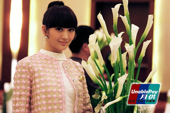 苏小亚求周书明不要跟自己离婚,但是周书明态度非常的坚决,苏小亚心灰