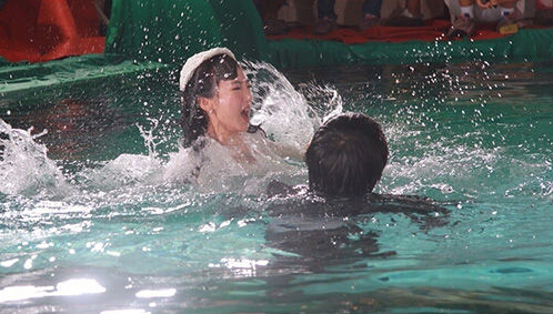  毛晓彤《淑女之家》落水 刘恩佑陈翔争相救美