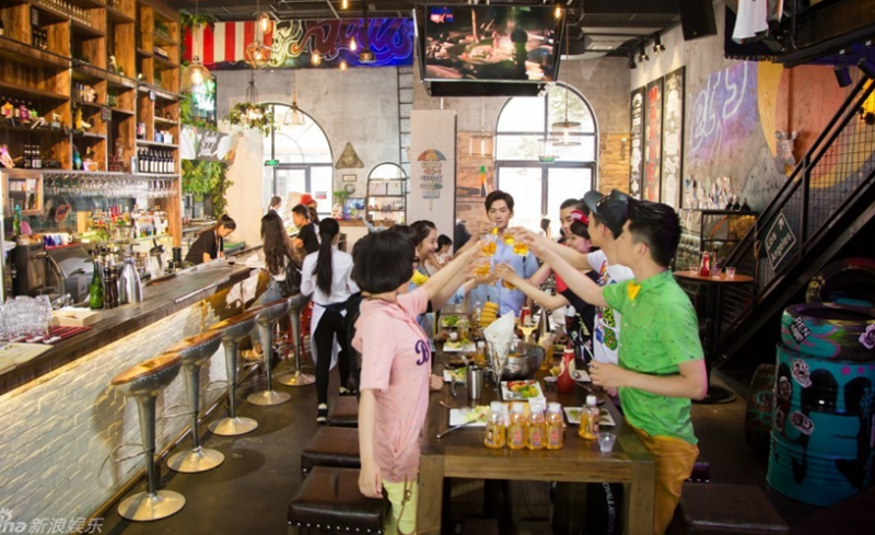 旋风少女剧情介绍