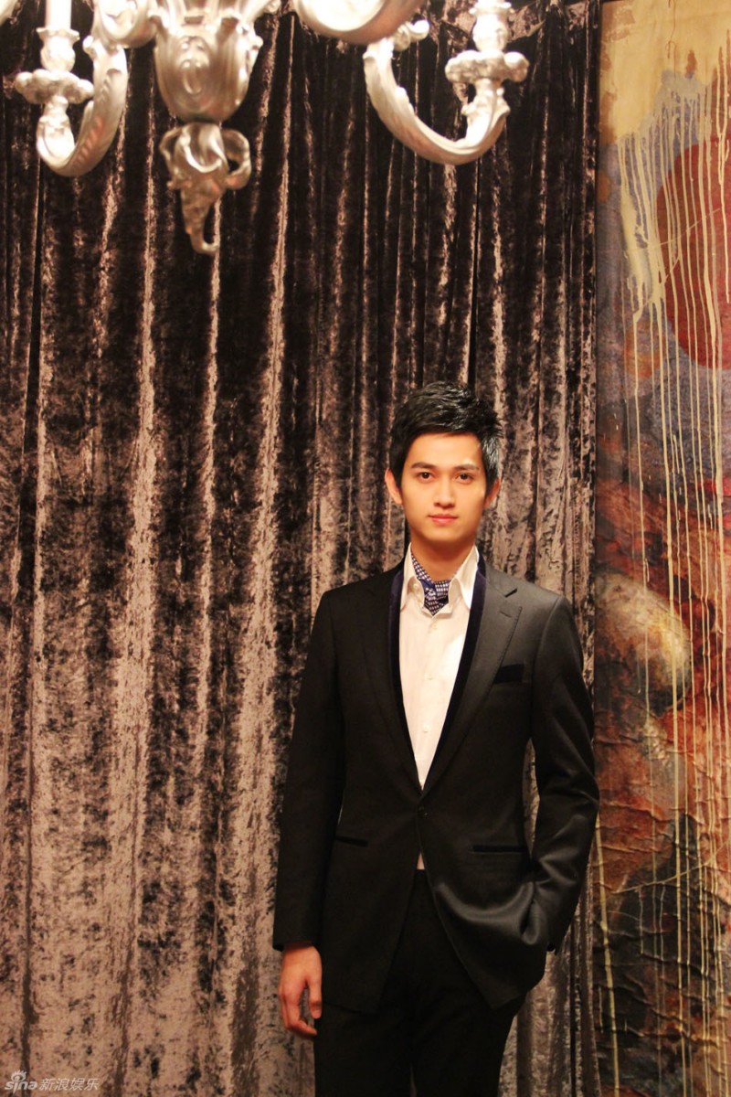 花千骨中杀阡陌是谁扮演的？魔君杀阡陌扮演者马可个人资料及大量高清清秀帅气写真