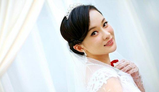 我的媳妇是女王中开心是谁演的？开心的饰演者霍思燕的个人资料