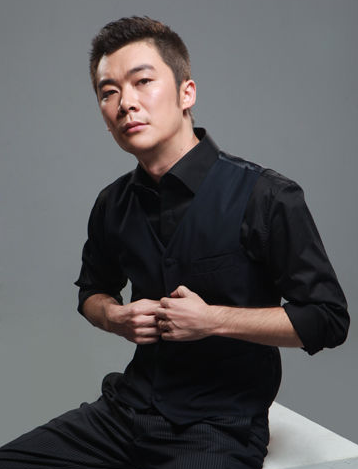 我的媳妇是女王中陶然是是谁演的？陶然的饰演者曹征的个人资料及写真