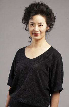 我的媳妇是女王中安琪儿是谁演的？安琪儿的饰演者顾艳的个人资料