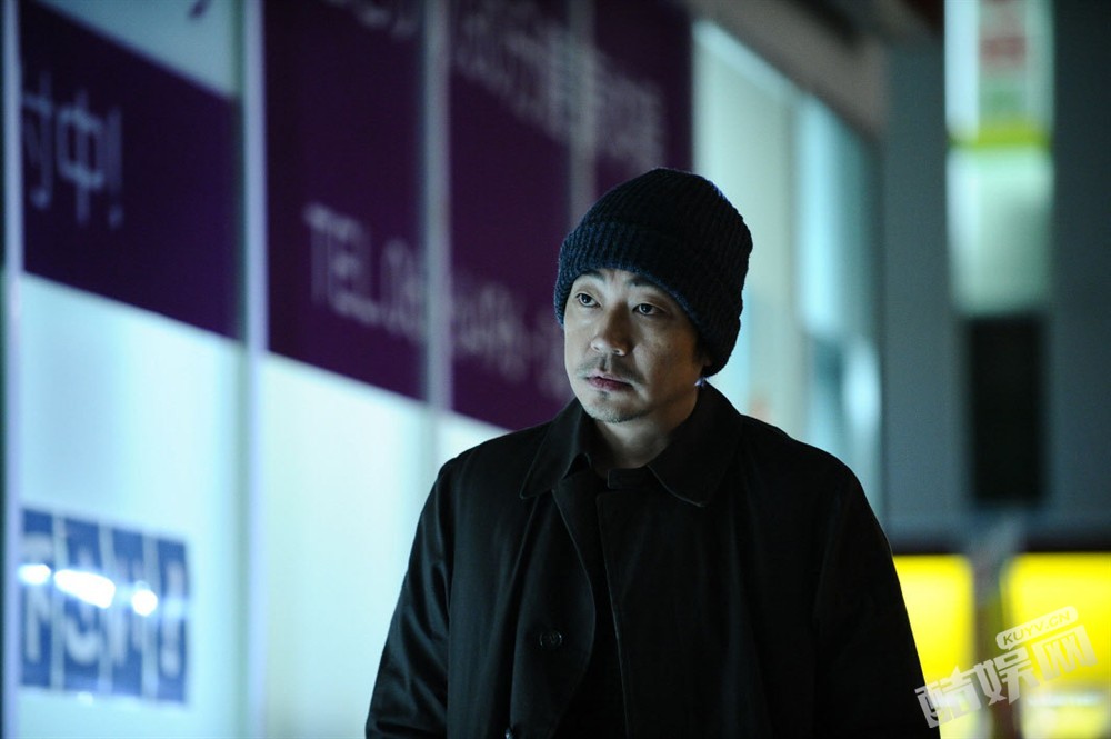 电影《寄生兽》官方剧照  电影《寄生兽》高清剧照、海报、发布会照片汇总