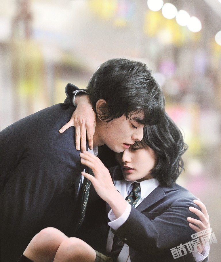 电影《寄生兽》官方剧照  电影《寄生兽》高清剧照、海报、发布会照片汇总