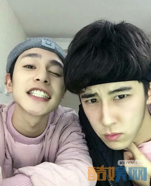 陈稳和林枫松合照