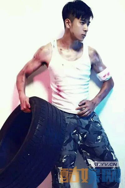 清新魅力型男照