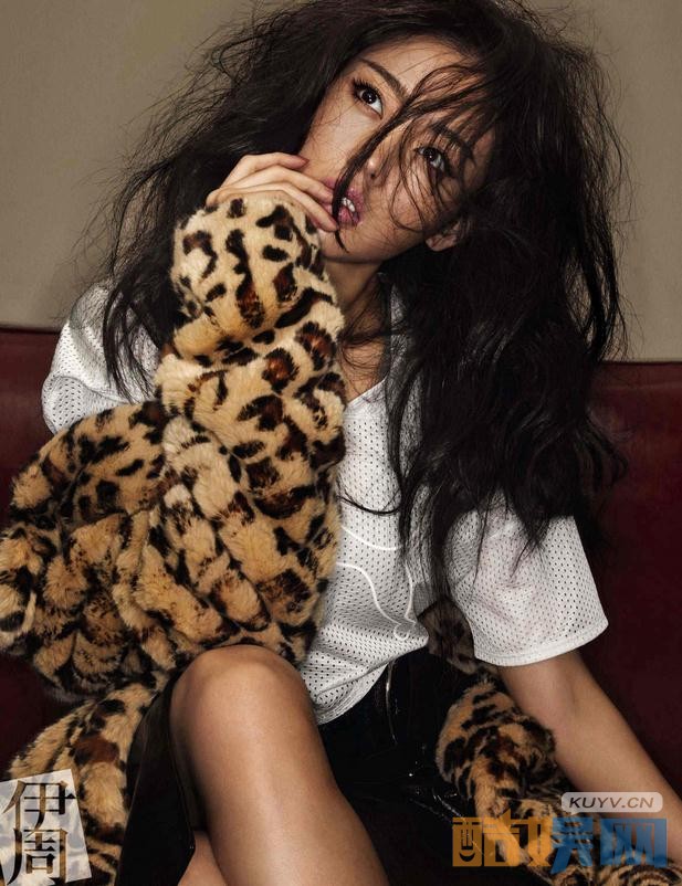 张天爱伊周杂志照