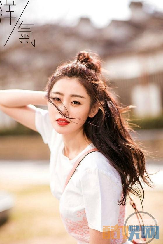 张天爱洋气街拍