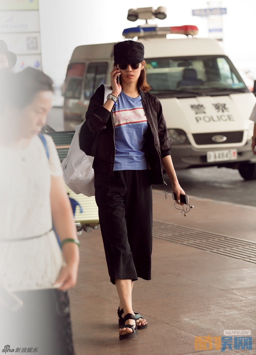 白百何休闲路透照