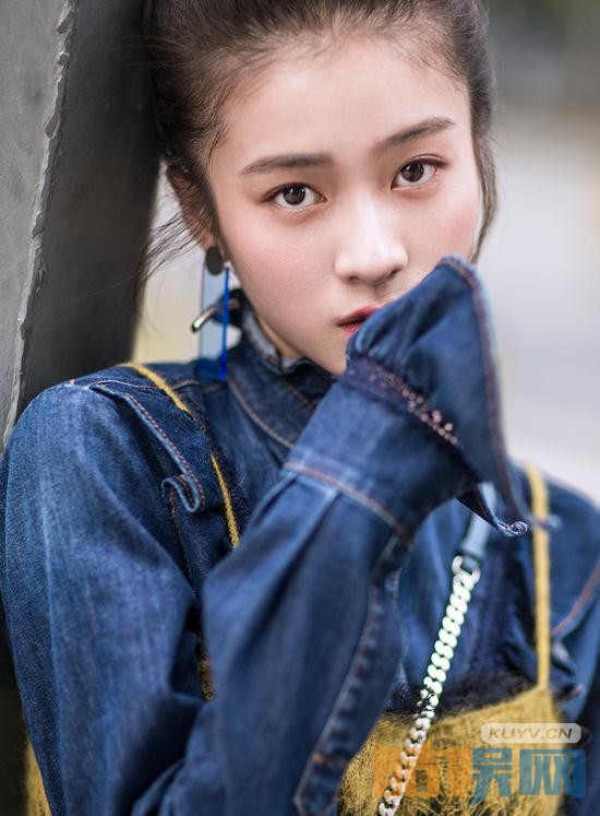 张雪迎红秀杂志