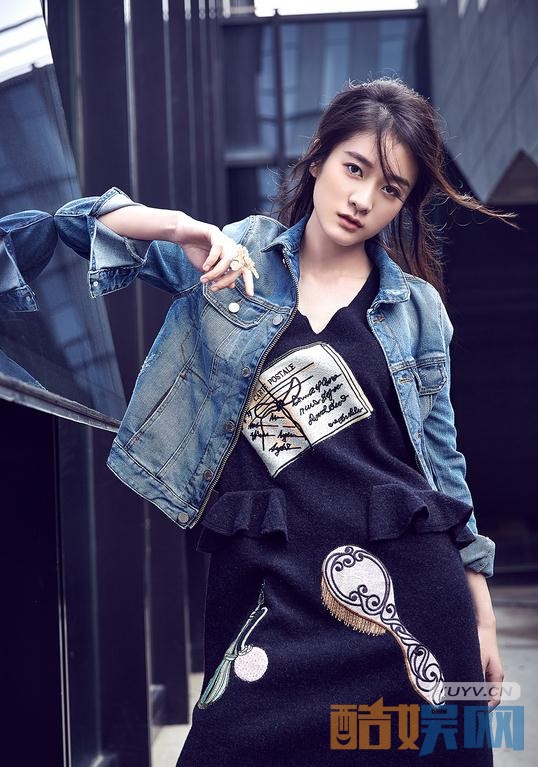 张雪迎时尚街拍