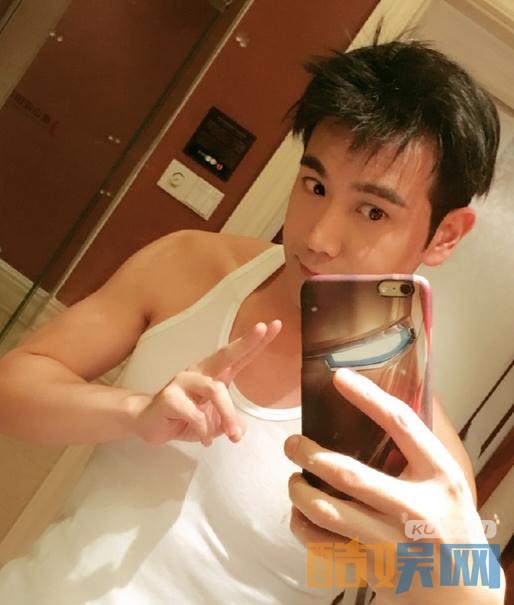 三生三世十里桃花折颜是谁扮演的？折颜扮演者张智尧个人资料简介