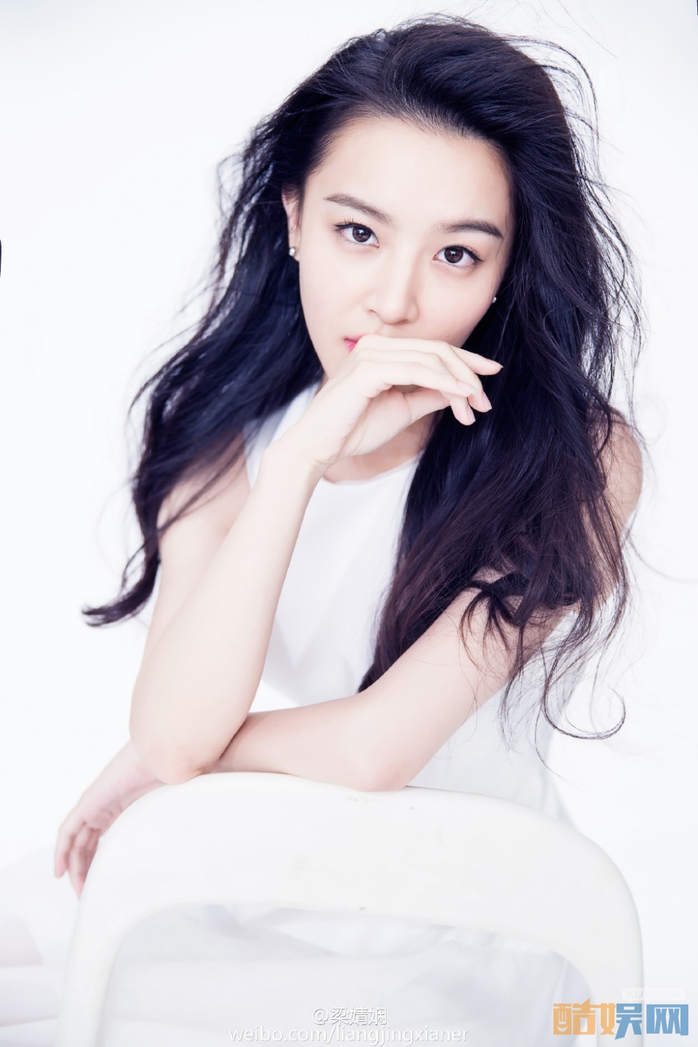 大唐荣耀何灵依扮演者梁婧娴海量写真生活照欣赏