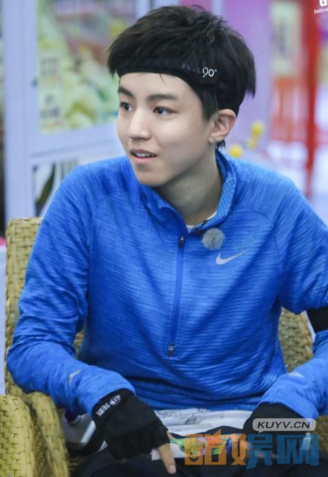 王俊凯《全员加速中》综艺照