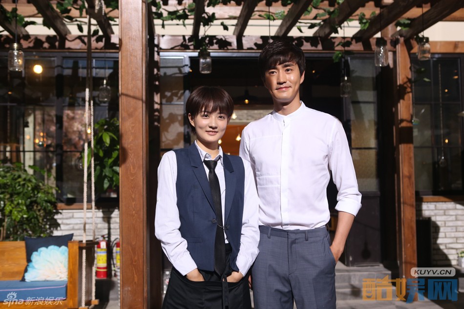 杨玏个人资料简介 杨玏电视剧《王子咖啡店》剧照