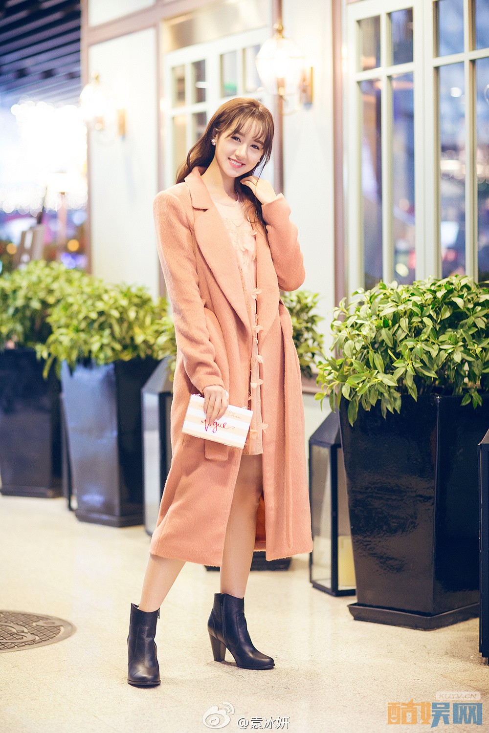 袁冰妍时尚街拍照