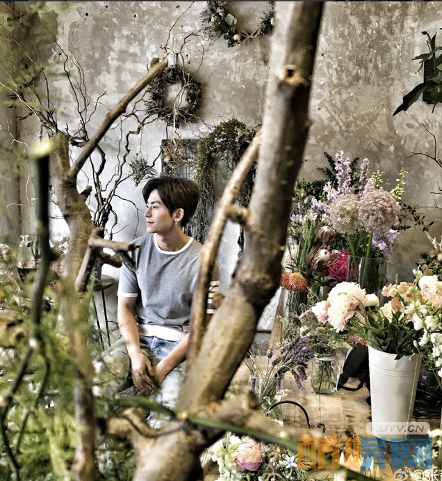 云巅之上柯洛是谁演的？云巅之上柯洛扮演者张哲瀚个人资料、写真美照欣赏