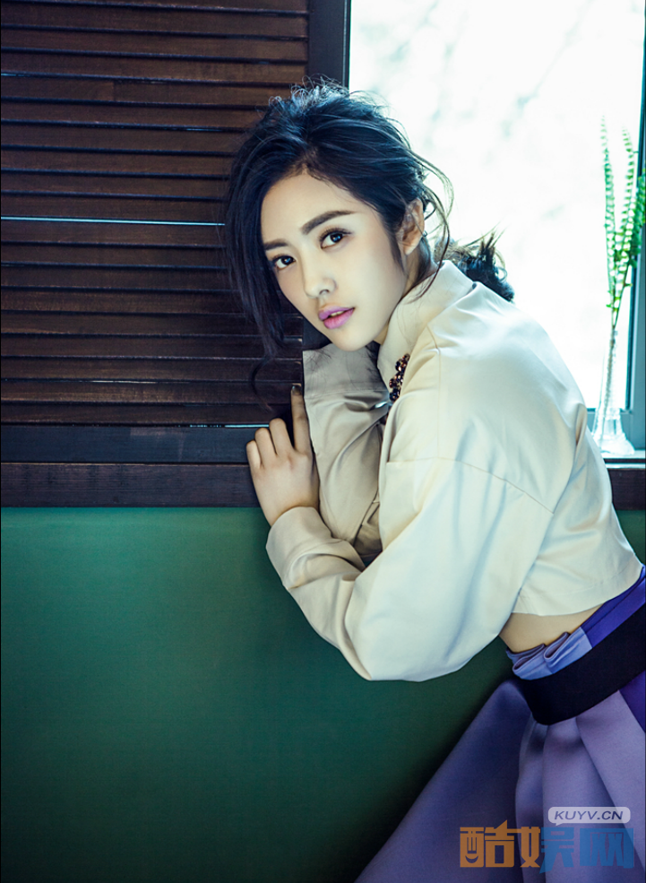 云巅之上左左是谁扮演的？云巅之上左左扮演者蔡文静个人资料、写真、杂志欣赏