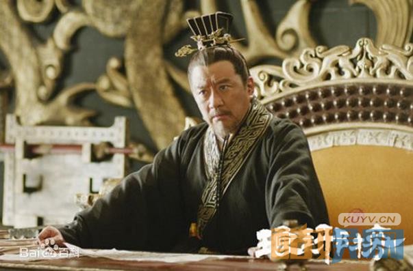 剃刀边缘金三普是谁演的？剃刀边缘金三普扮演者丁勇岱个人资料、写真、生活照欣赏