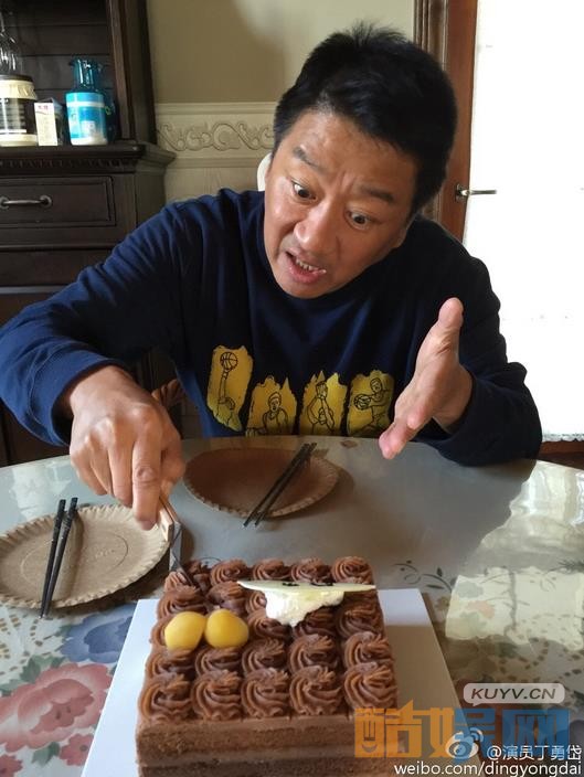 剃刀边缘金三普是谁演的？剃刀边缘金三普扮演者丁勇岱个人资料、写真、生活照欣赏