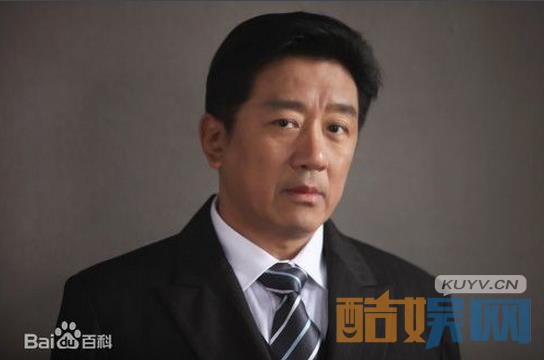 剃刀边缘金三普是谁演的？剃刀边缘金三普扮演者丁勇岱个人资料、写真、生活照欣赏