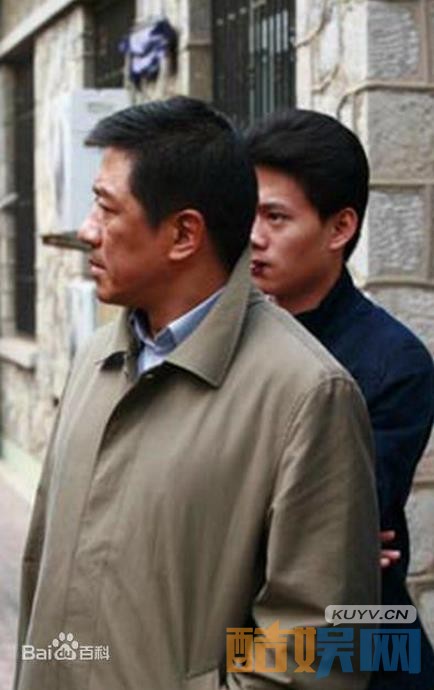 剃刀边缘金三普是谁演的？剃刀边缘金三普扮演者丁勇岱个人资料、写真、生活照欣赏