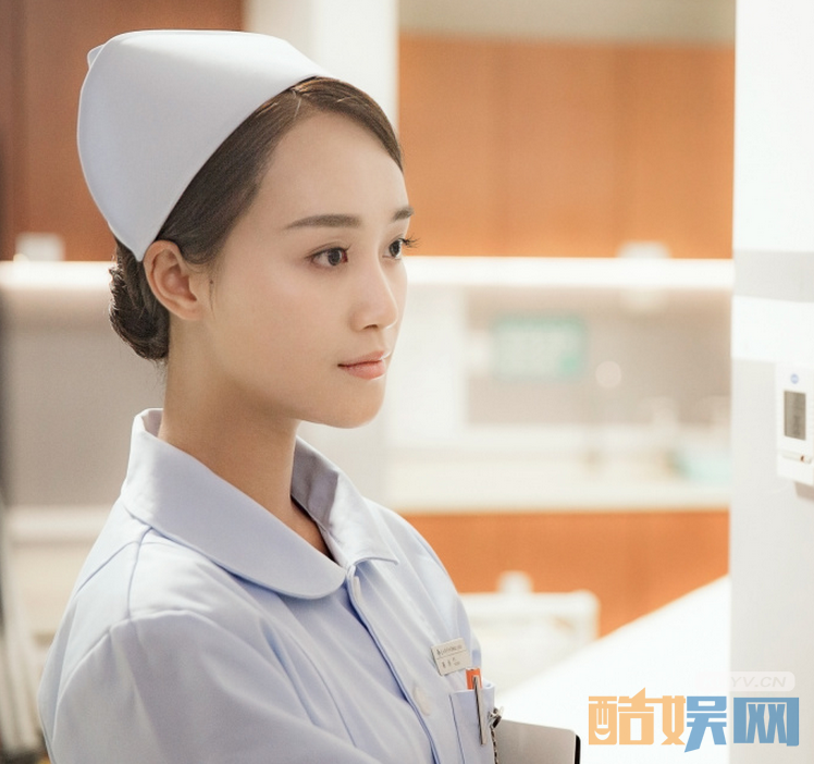 《外科风云》步入倒计时 靳东白百合蓄势待发