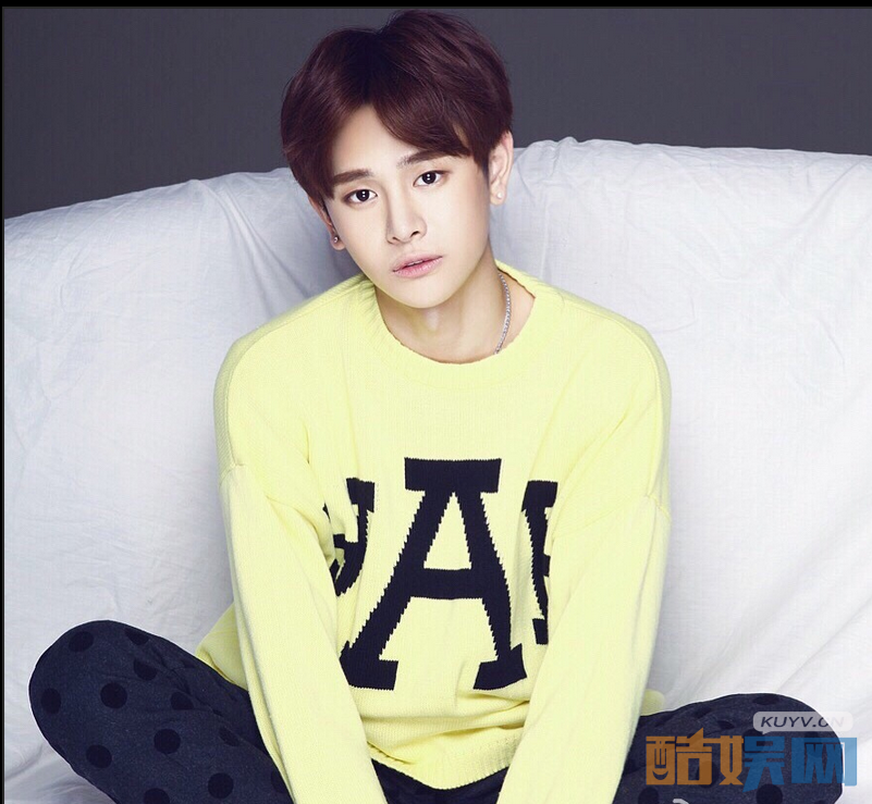 这个世界不看脸仇英树是谁演的？这个世界不看脸仇英树扮演者王新乔个人资料、写真、生活照欣赏