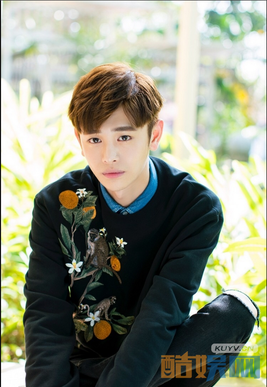 这个世界不看脸仇英树是谁演的？这个世界不看脸仇英树扮演者王新乔个人资料、写真、生活照欣赏