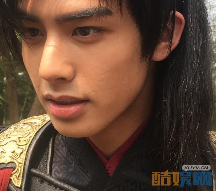 《凤囚凰》片场照