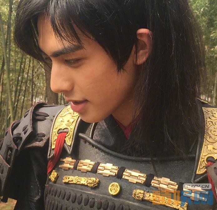 《凤囚凰》片场照