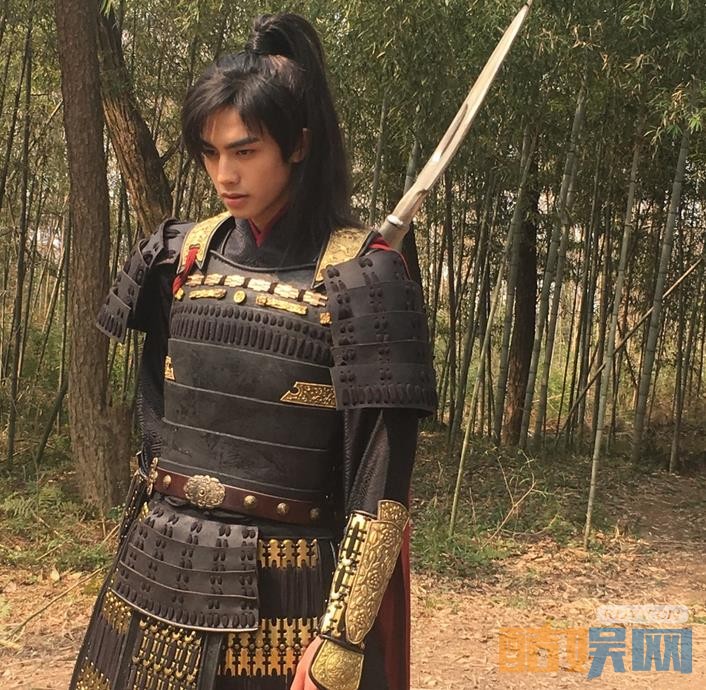 《凤囚凰》片场照