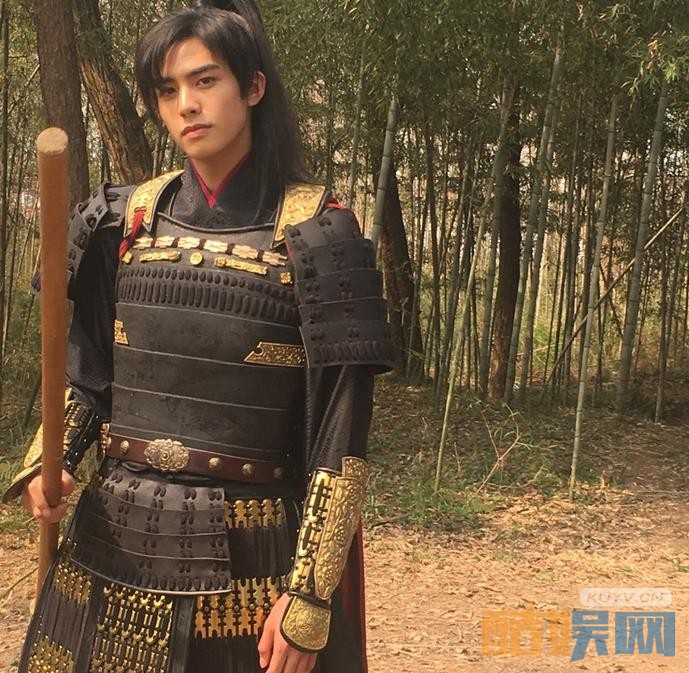 《凤囚凰》片场照