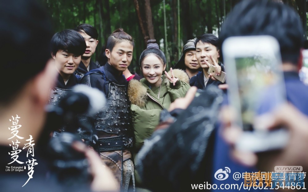 蔓蔓青萝片场照