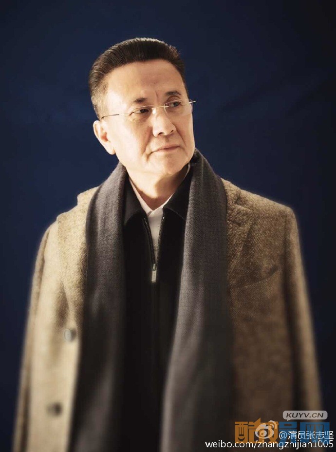 人民的名义高育良是谁演的？人民的名义高育良扮演者张志坚个人资料、写真、生活照欣赏