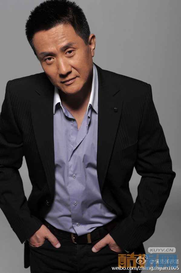 人民的名义高育良是谁演的？人民的名义高育良扮演者张志坚个人资料、写真、生活照欣赏
