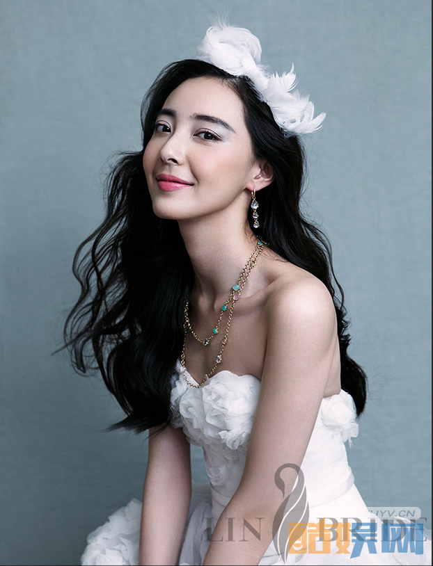 米露个人经历  米露个人资料简介  米露写真、杂志、活动照欣赏