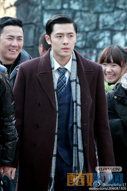 付辛博片场照写真