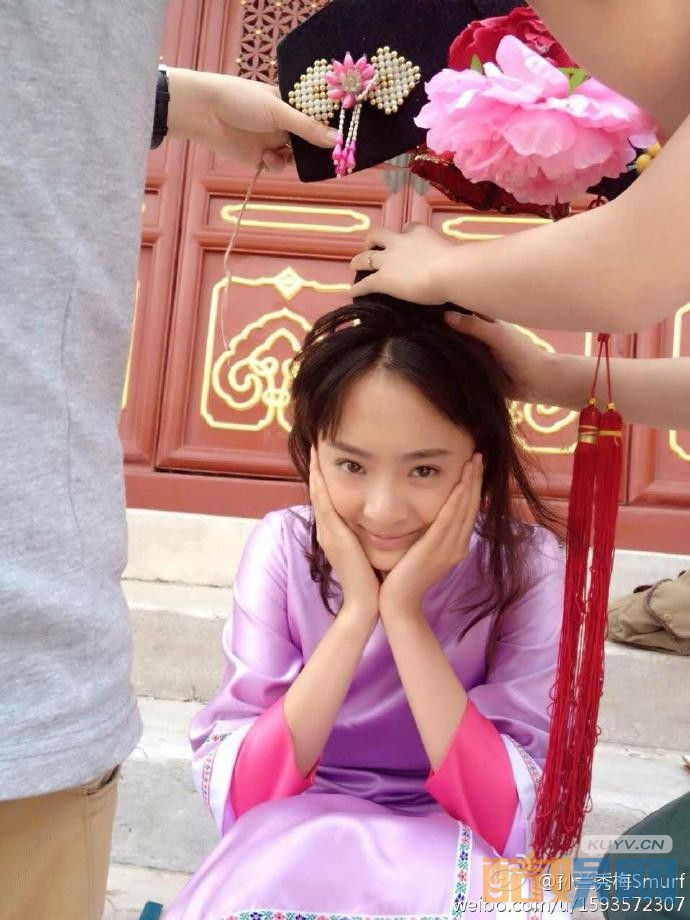 孙铱片场照写真